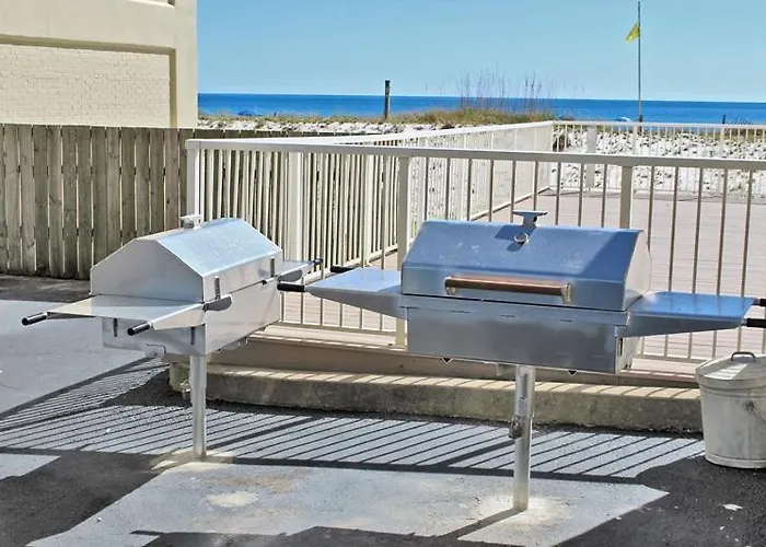 Apartment Boardwalk 982 By Youngs Suncoast